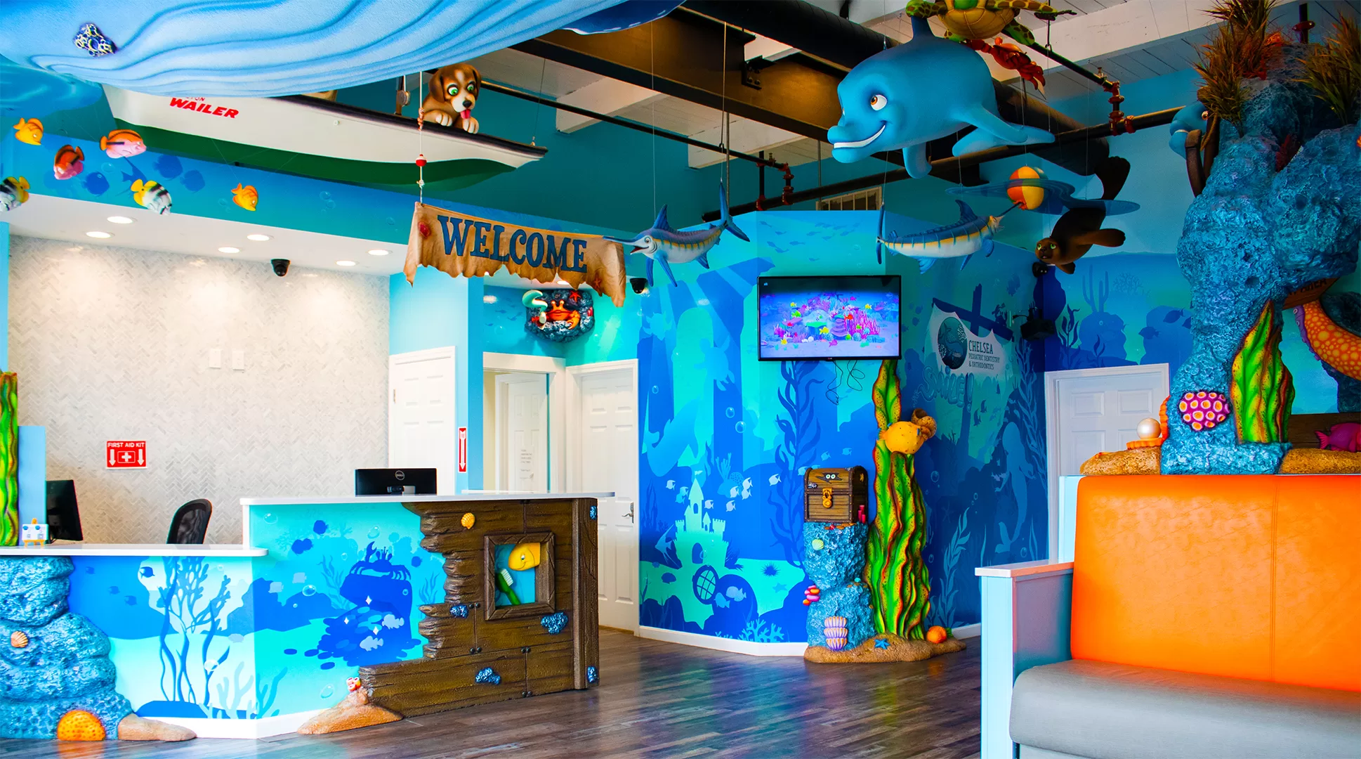 Chelsea fron desk view